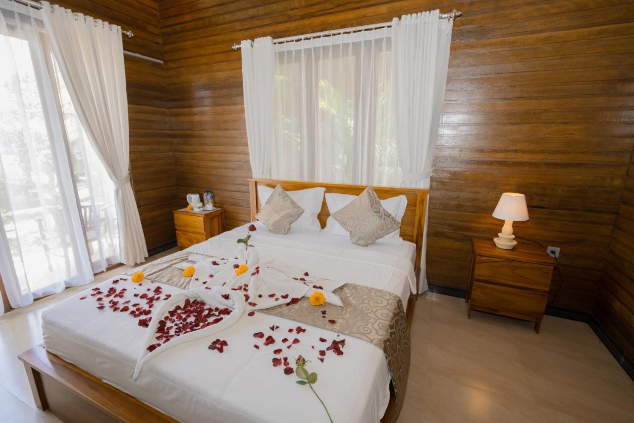 Abian House Nusa Penida Batununggul Exteriör bild